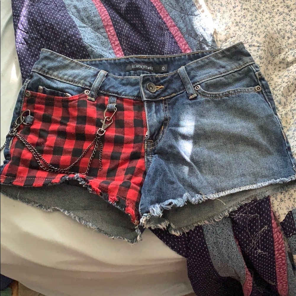 Blackheart quarter plaid booty shorts